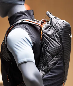 Wanderhotel Südtirol AMA Stay Kronplatz Ausrüstung Verleih